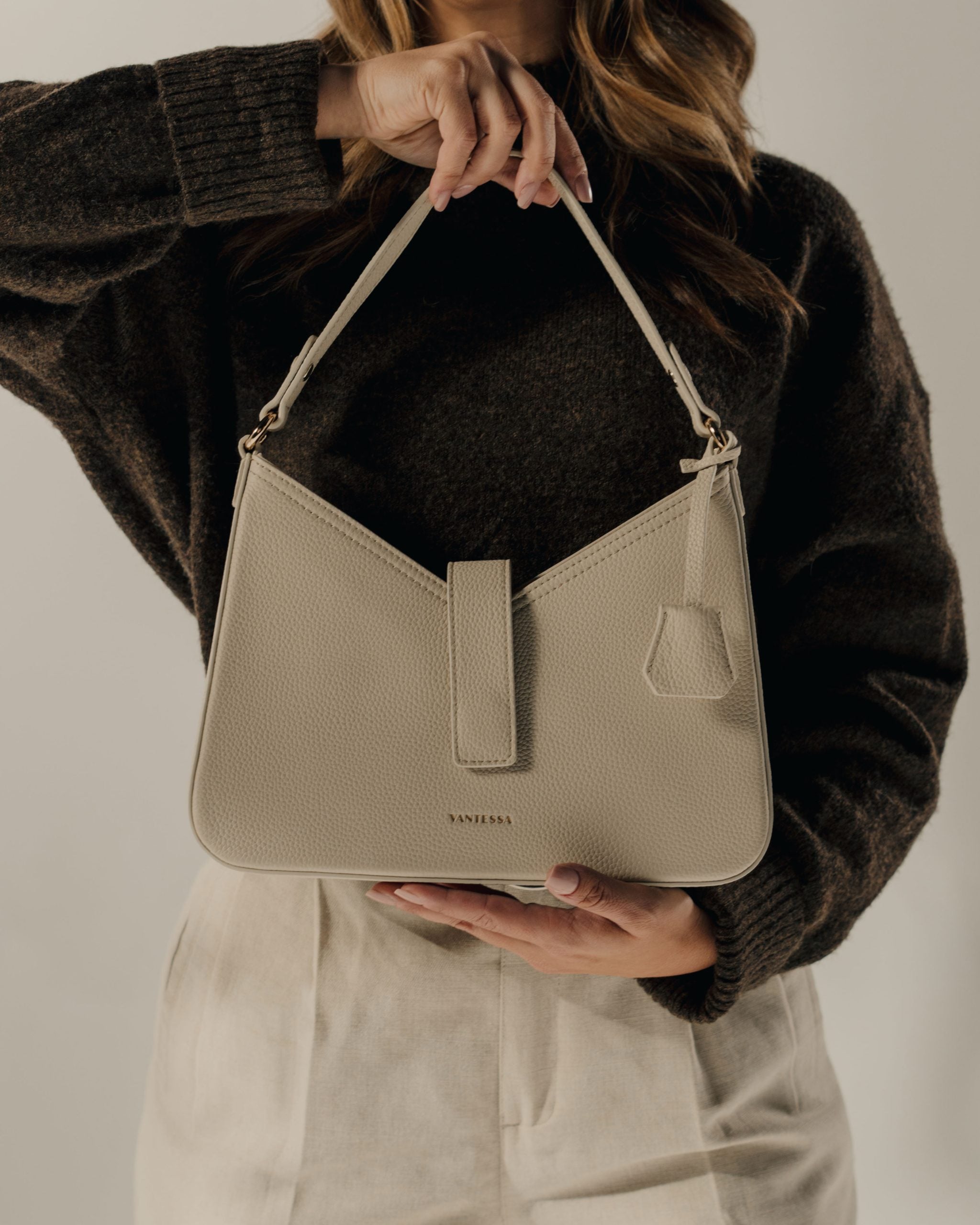 Vela Shoulder — Porcelain image 2