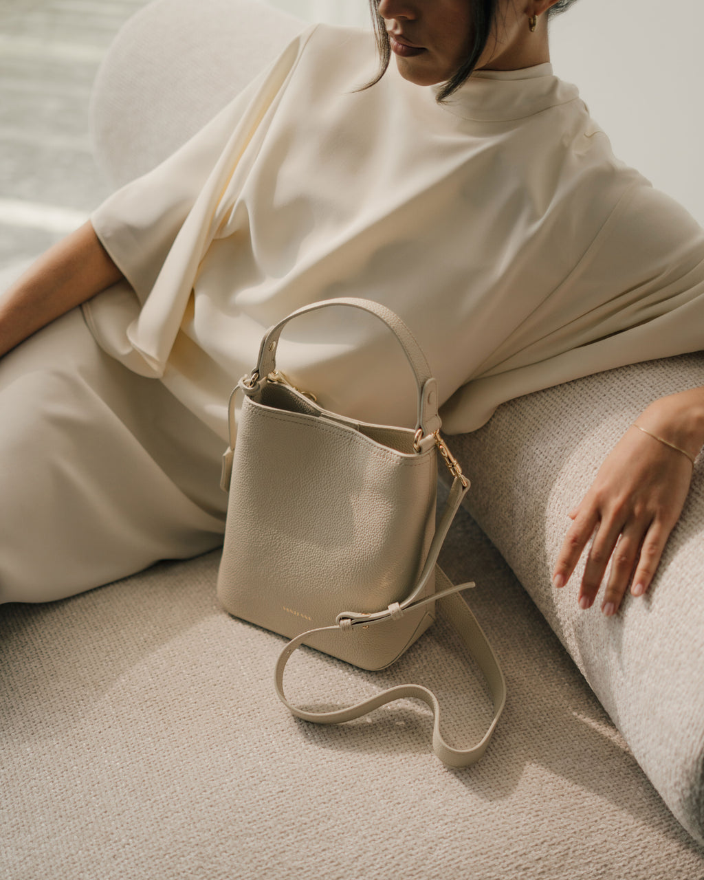 Linea Soft Bucket — Ivory