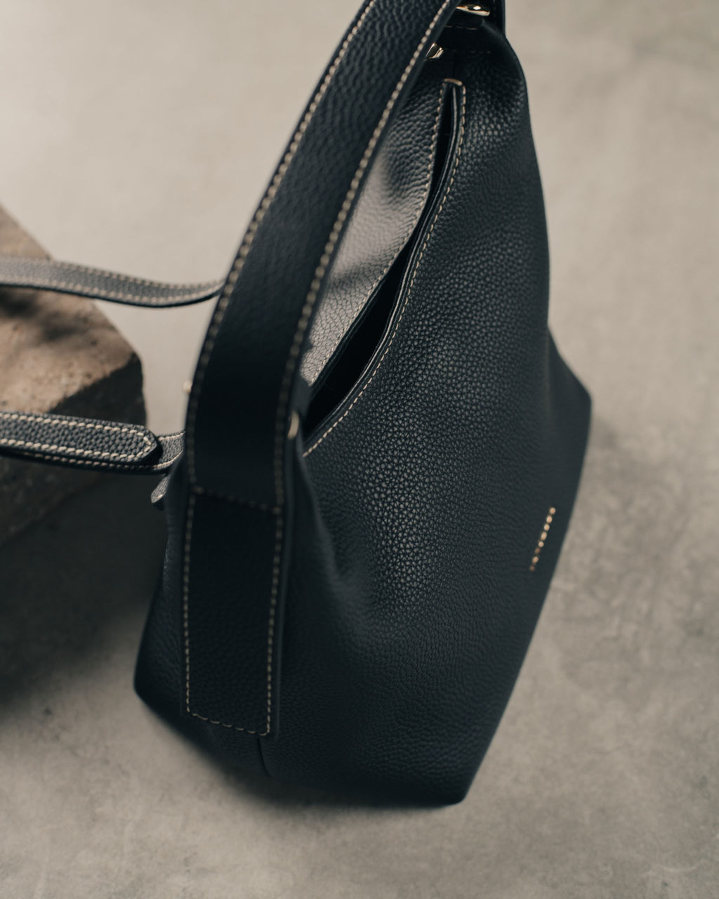 Luna Bag — Obsidian Black image 2