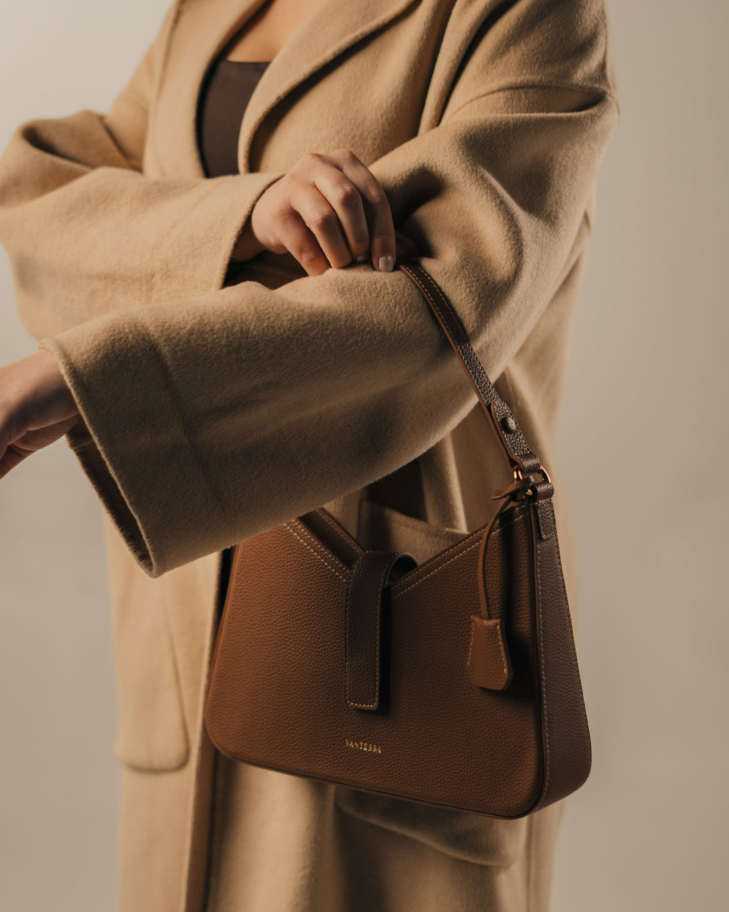 Vela Shoulder — Chestnut image 4