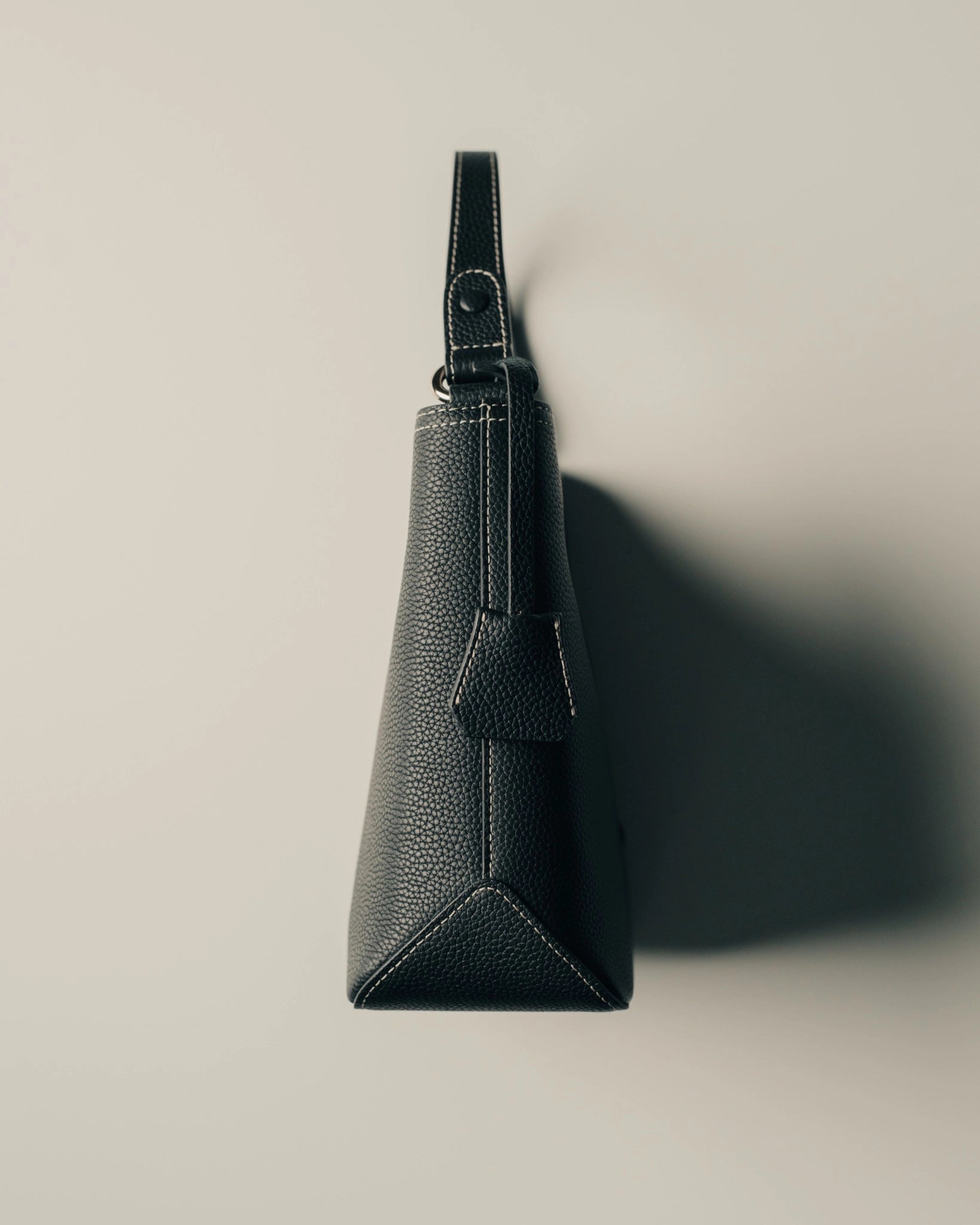 Linea Soft Bucket — Noir