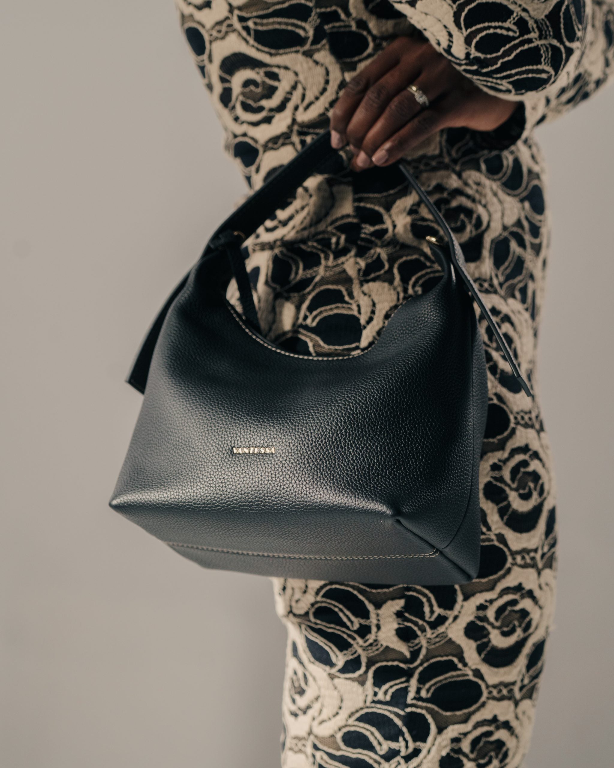 Luna Bag — Obsidian Black image 3