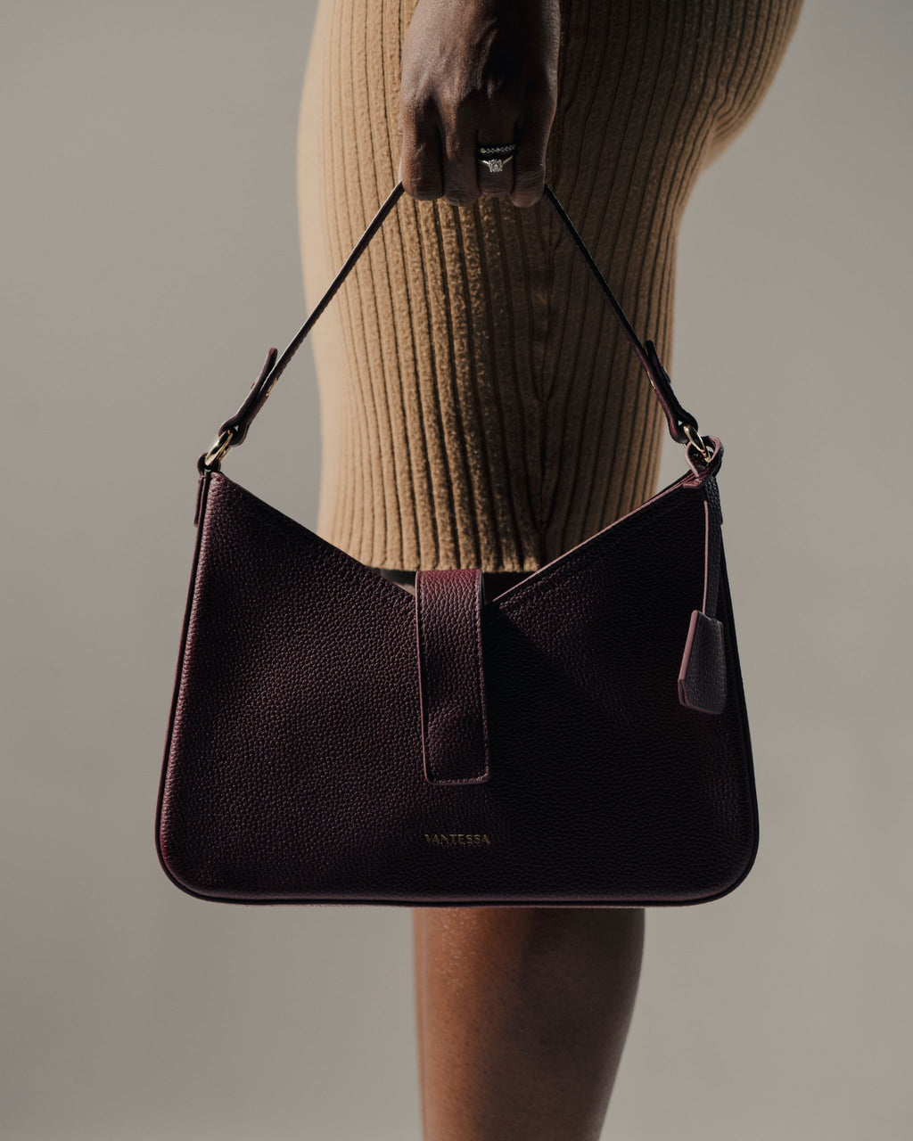 Vela Shoulder — Merlot image 4