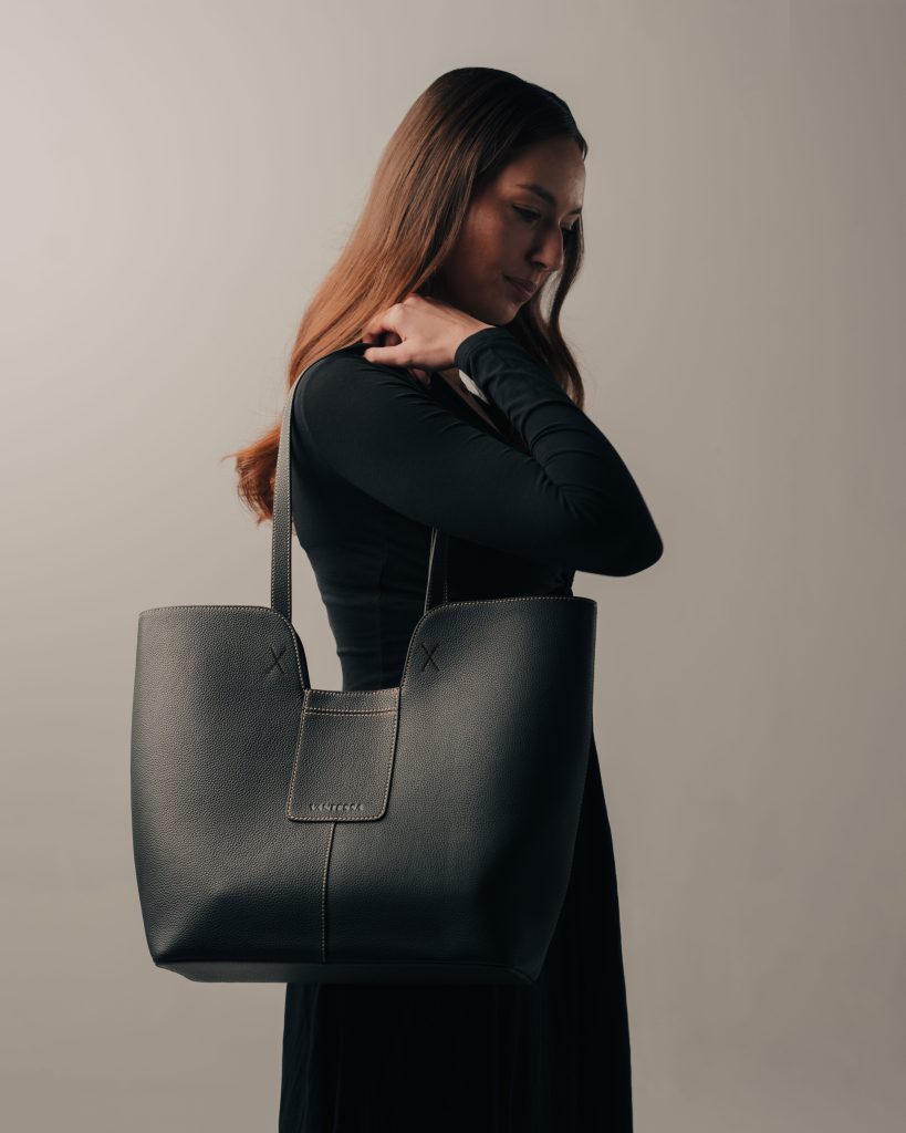 The Axis Tote - Obsidian Black